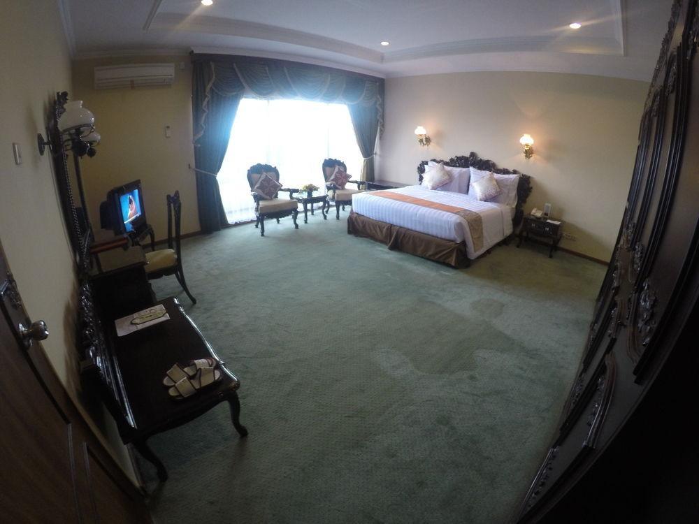 Sahid Raya Hotel & Convention Yogyakarta Maguwo Dış mekan fotoğraf